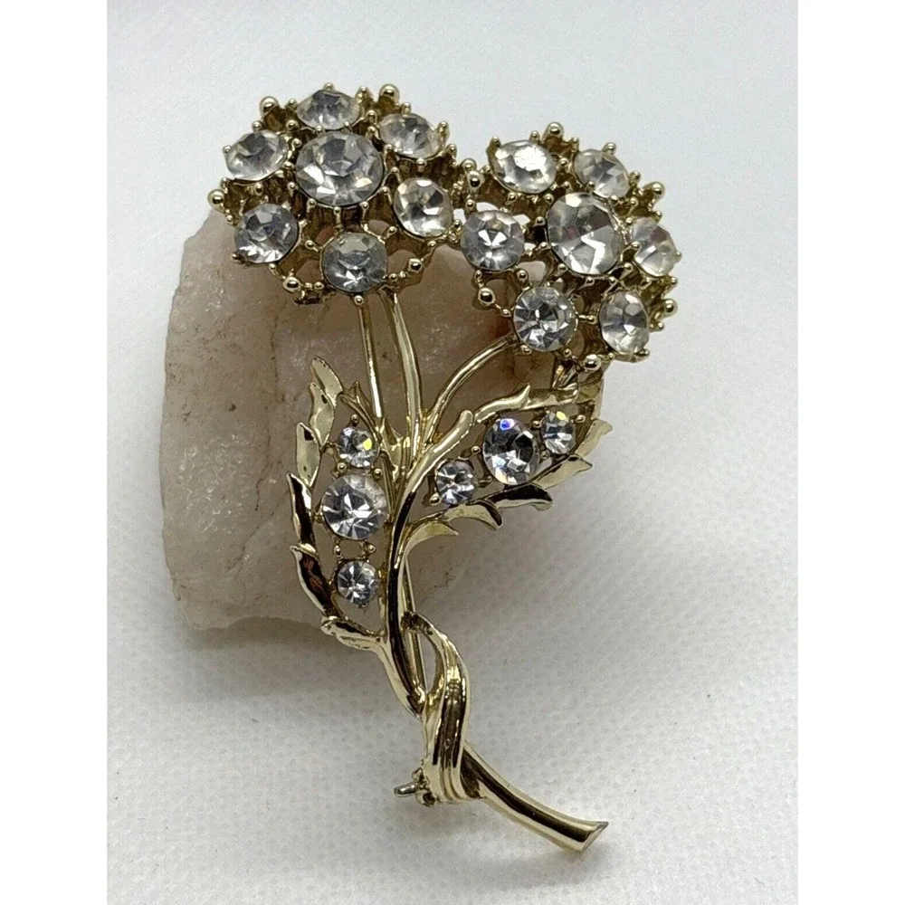 Unbranded vintage flower